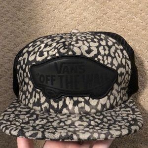 vans off the wall snap back
